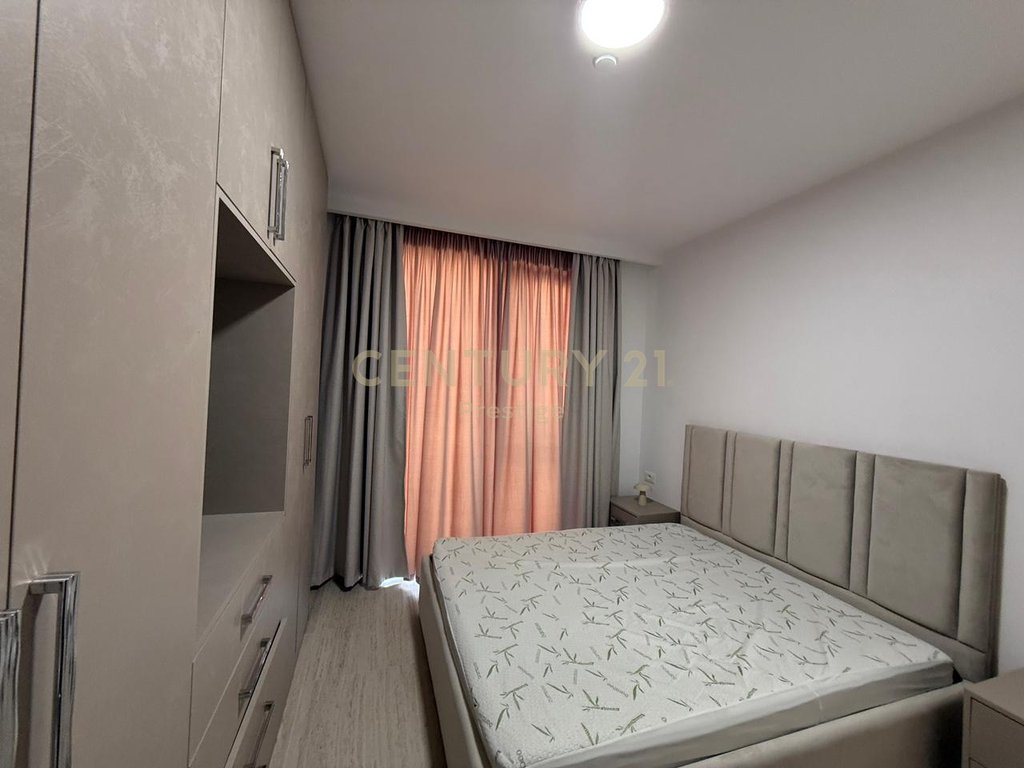 APARTMENT 3+1+2+PARKING SPACE FOR RENT, "FOREST RESIDENCE", DRY LAKE!