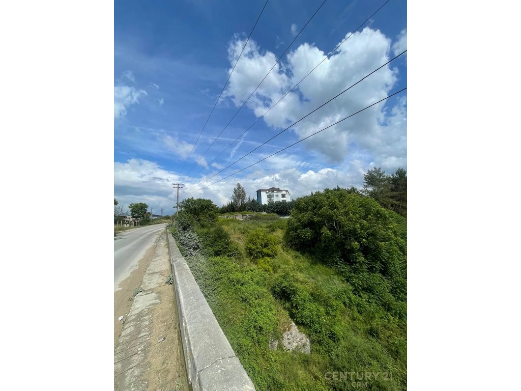 Land for sale in Vaqarr, 1000m2!