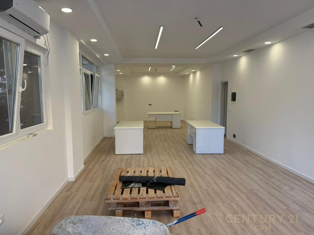 Commercial Space for Rent near the Ministry of Foreign Affairs
