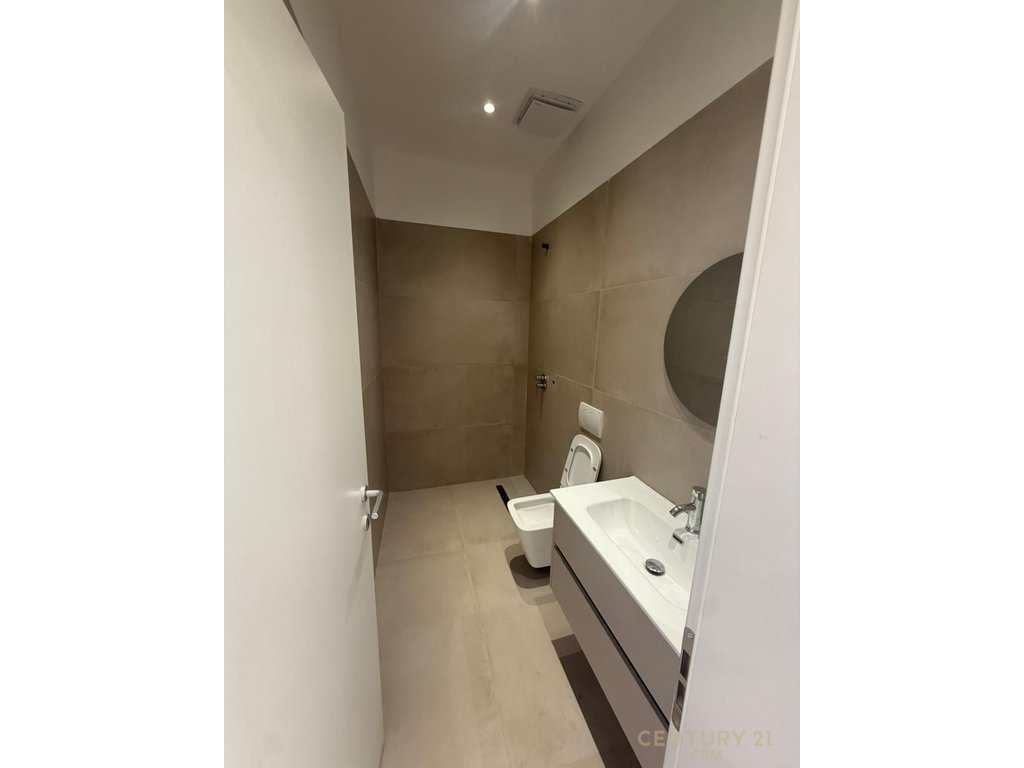 Commercial Space for Rent near the Ministry of Foreign Affairs