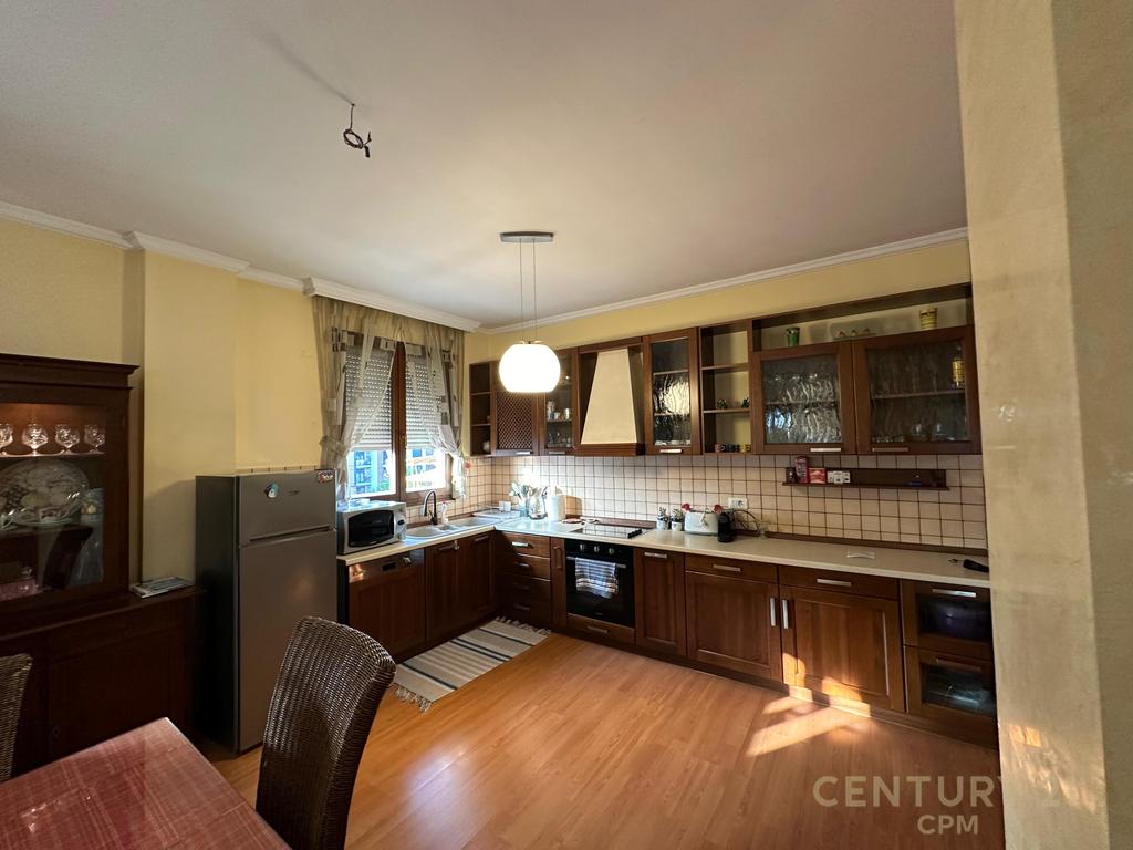 Apartment 3+1+2 for rent at Hoxha Tahsim, Tirana