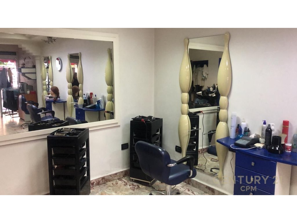 Ground floor premises for sale in the Paris Municipality, Tirana - €120,000 | 40 m²