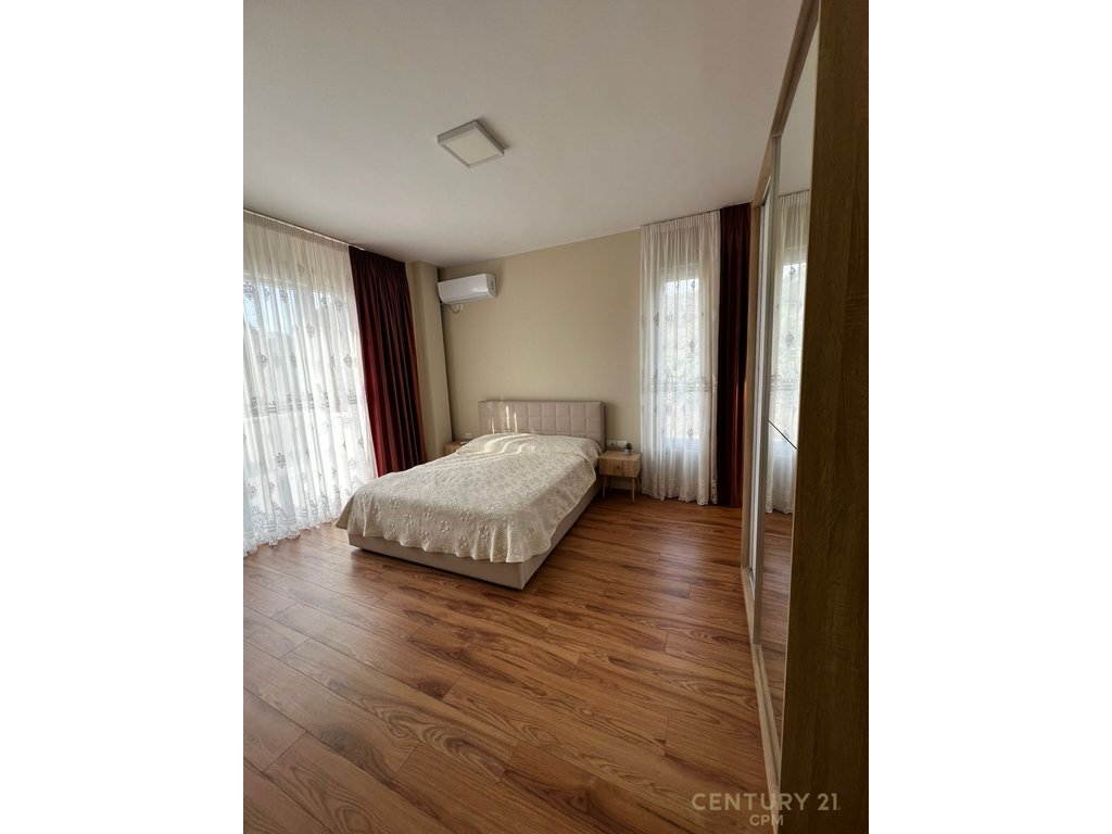 A 3-story villa is for rent in Prush