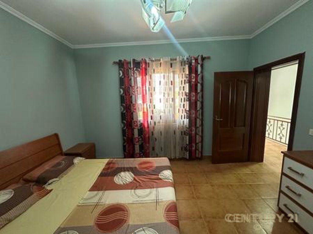 For rent 3-story villa near Jordan Misja