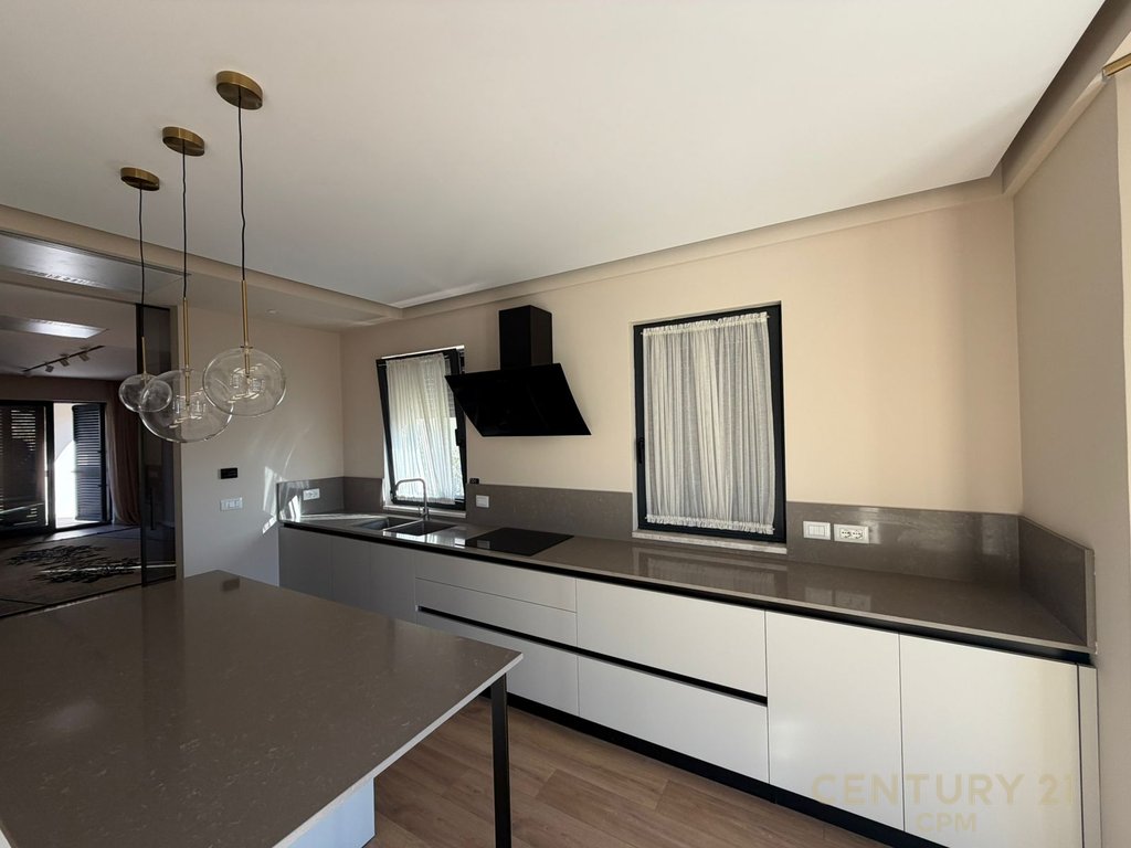 Modern villas for rent at Tuscany residence
