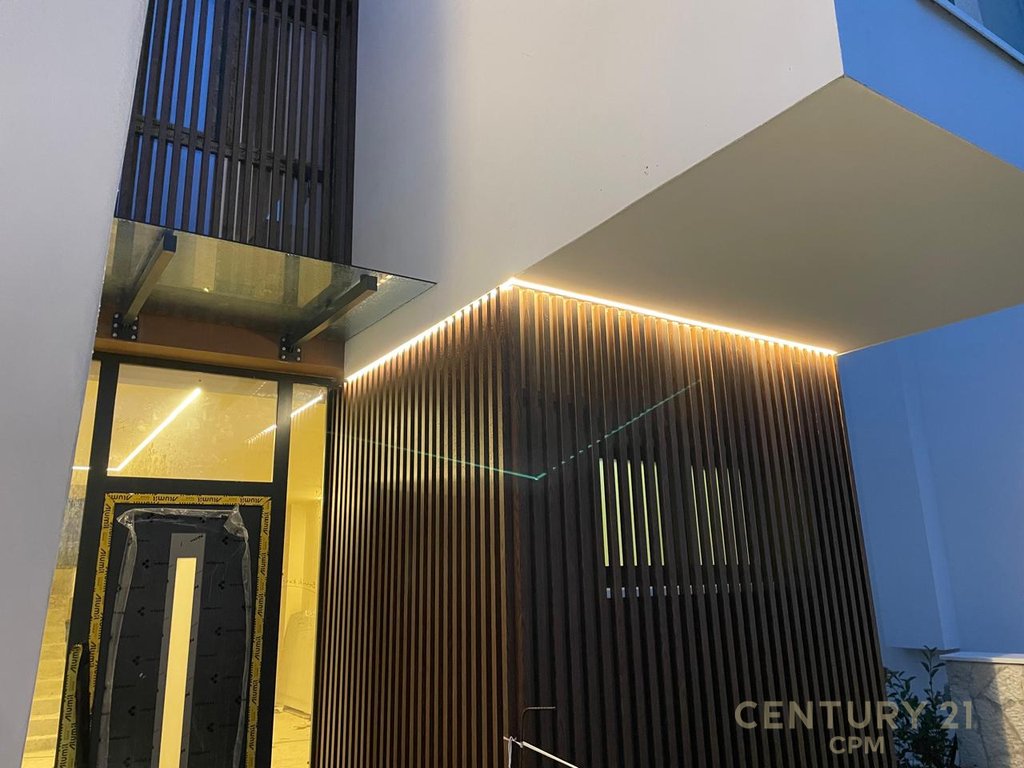 3-story villa for sale at Perla Residence in Mjull - Bathore
