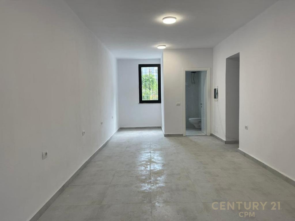 Commercial space for sale at Dinamo Stadium.