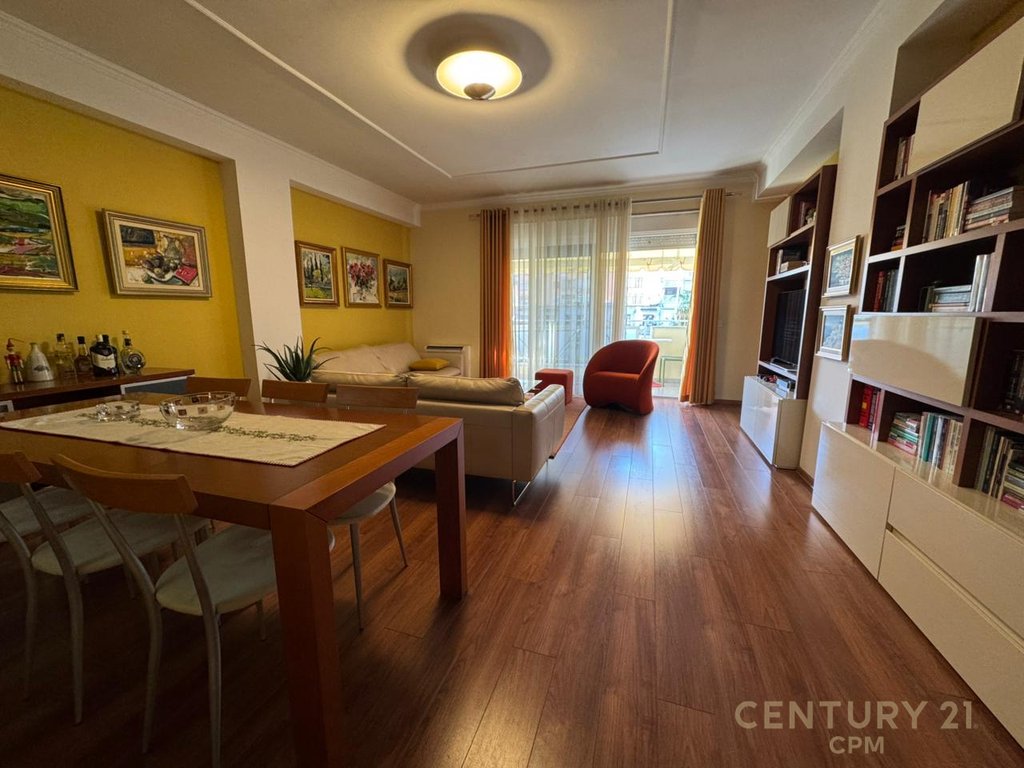 Apartment 2+1+2 For Rent in Ish Bllok