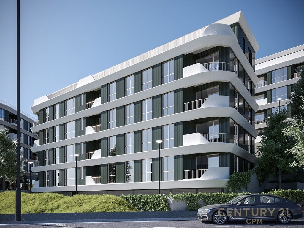 OPPORTUNITY! Apartment 2+1+2 for Sale near the Dry Lake