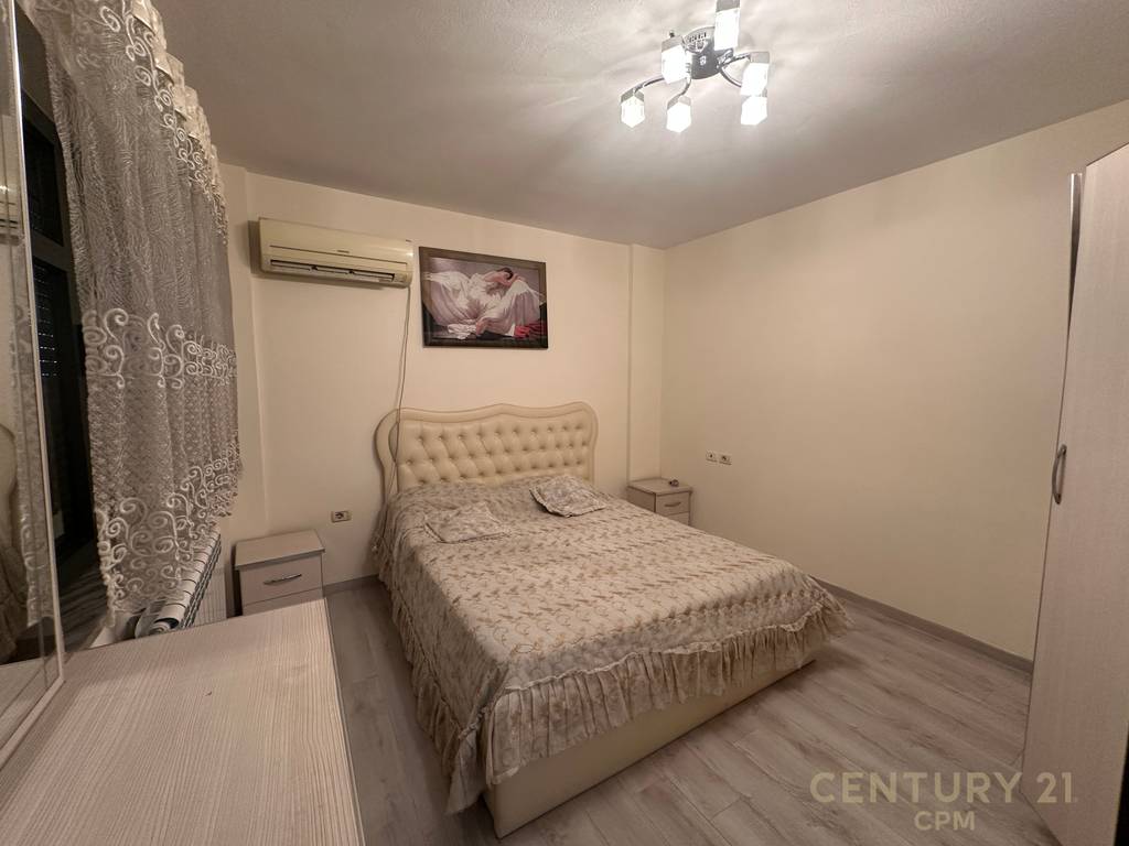 Qira, Apartment 2+1 at Malajziani Complex