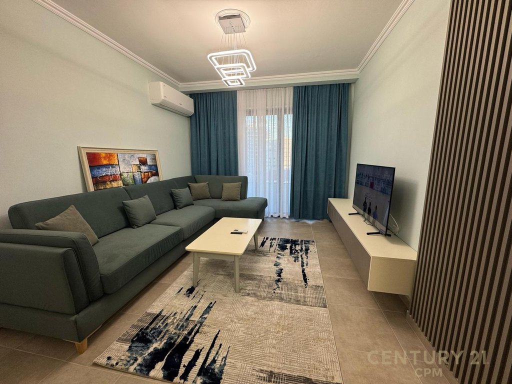 Super Apartment 2+1+2, near the Train Station, beginning of New Boulevard!