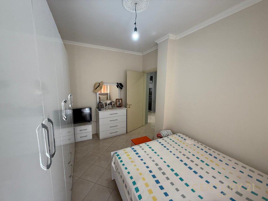 Apartment 3+1+2 +80m Veranda For sale in Fresku, Tirana