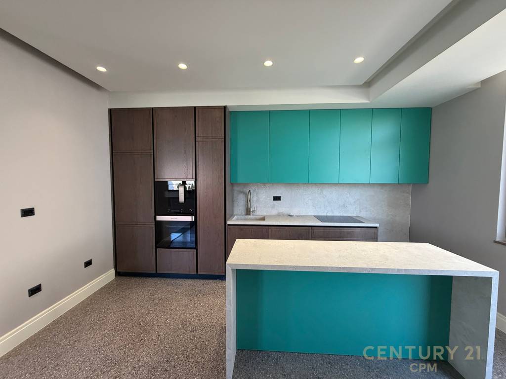Villas for sale in Sauk!