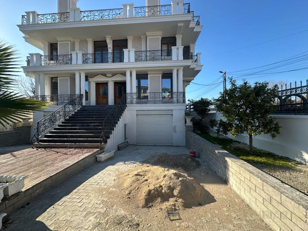 Villas for rent in Sauk!