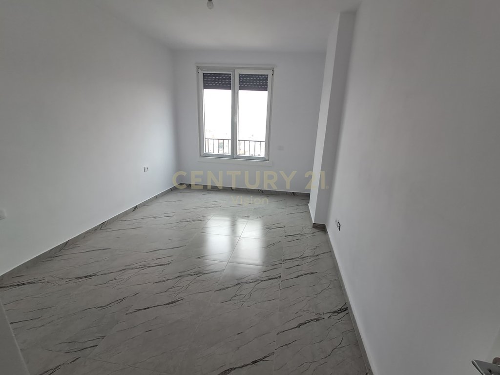 Apartment 3+1+3+ 2 balconies for sale, near Arres se Madhe, Shkoder - 135 m2