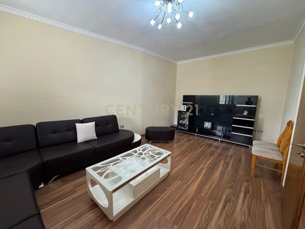 3-story villa for sale in Dergu, Shkoder