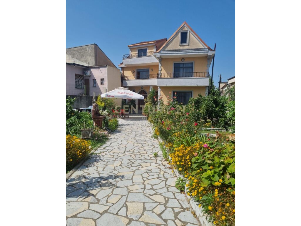 VILLA FOR SALE NEAR ARRA MADEHE | 784m² of land