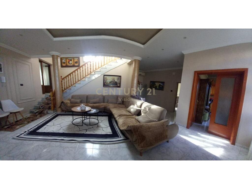 VILLA FOR SALE NEAR ARRA MADEHE | 784m² of land