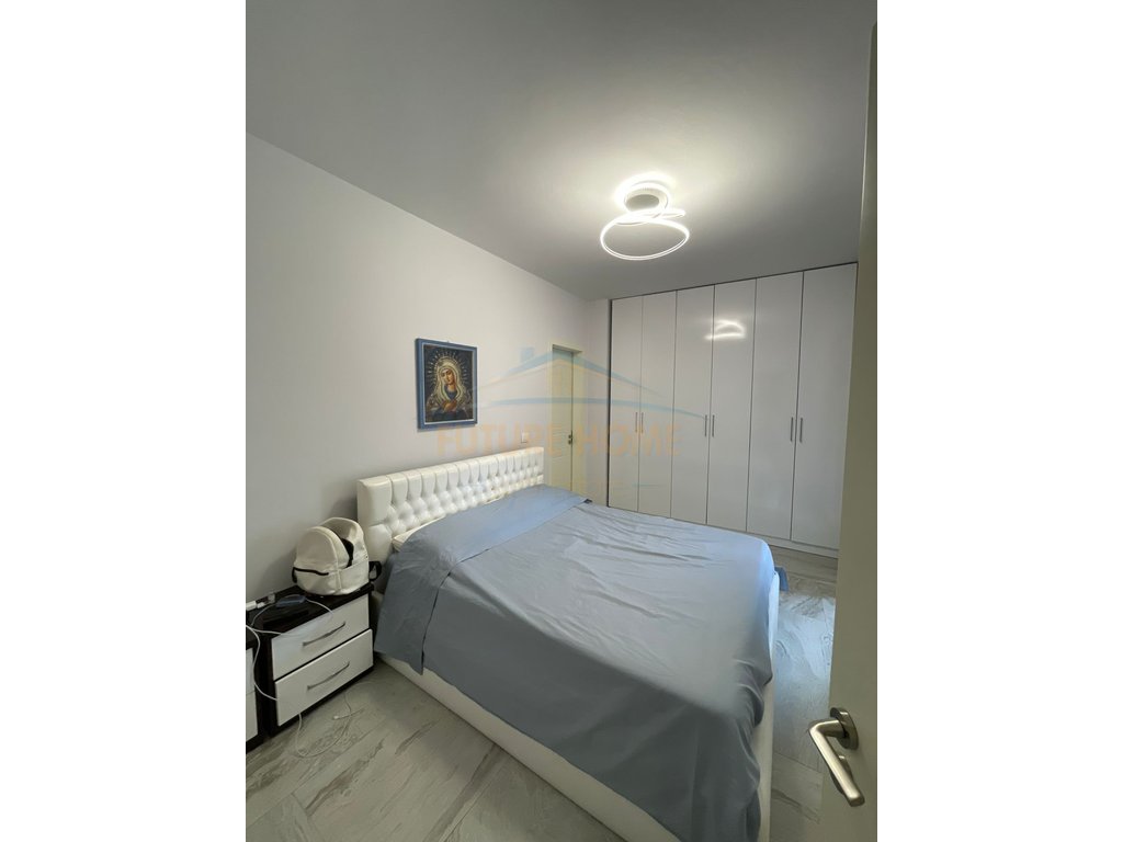 Apartament 3+2 Me Qira në 21 Dhjetori, Rruga e Kavajës, Tiranë - 900€ | 114 m²