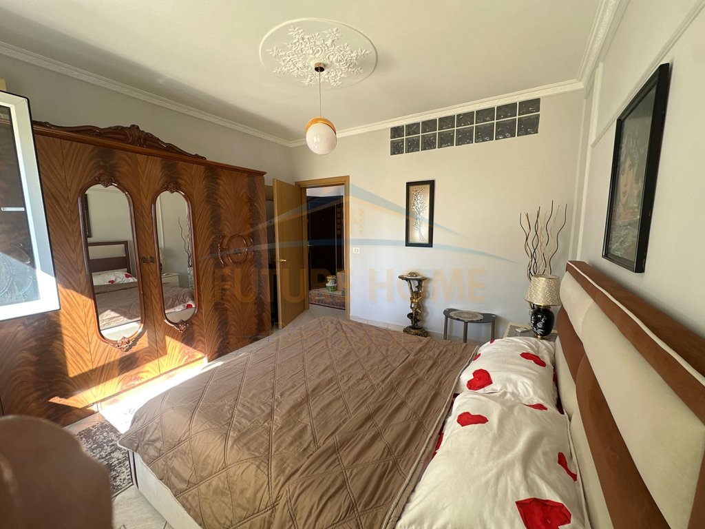 We rent a 1+1 apartment, Beach, Pelikani Pastry, Durres