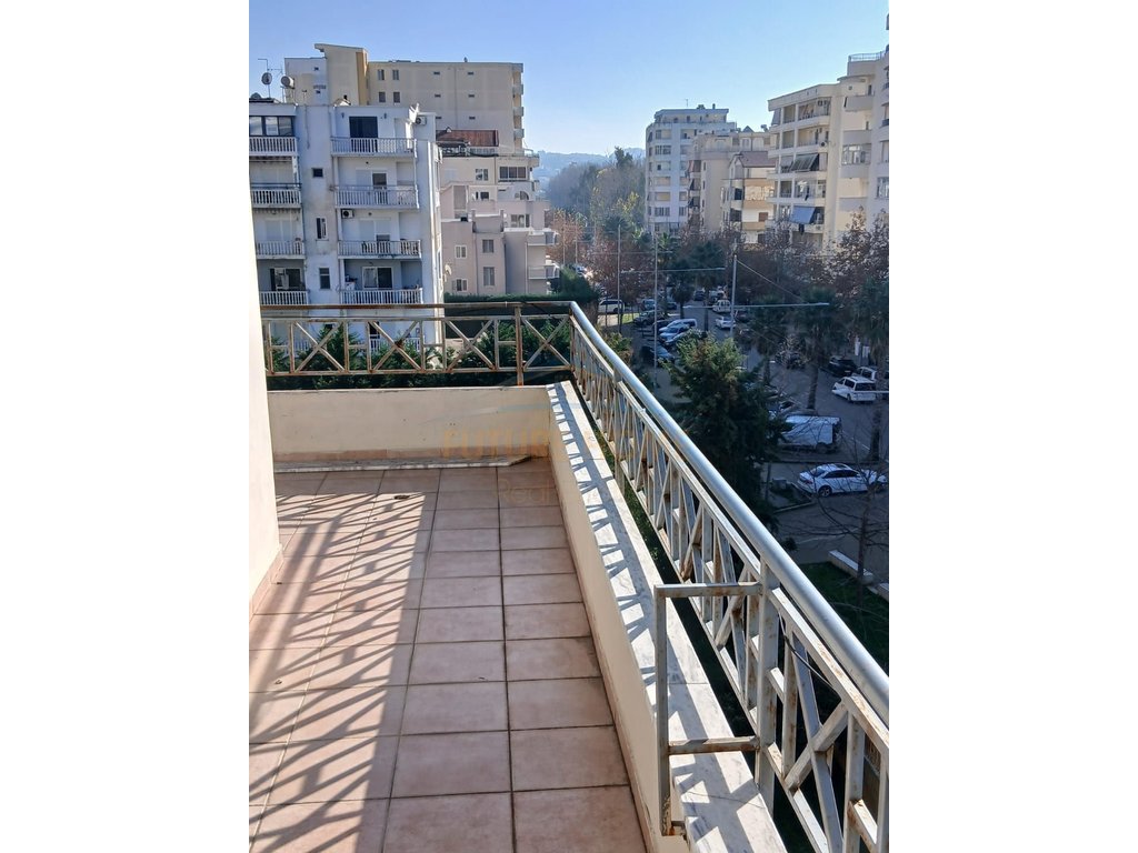 Disponojmë Apartament 2+1 për shitje, Plazh, Durrés iliria