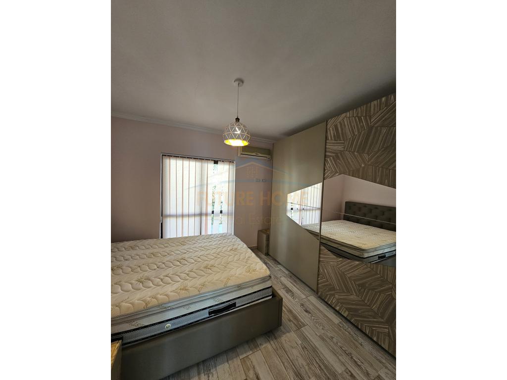 Disponojme Per Shitje Vile ,Durres , Golem.