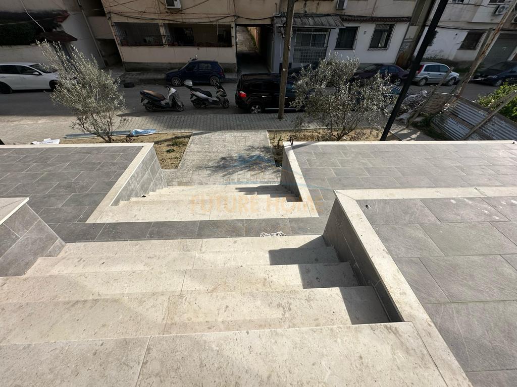 For rent, Business Environment, Alidemi, Tirana.