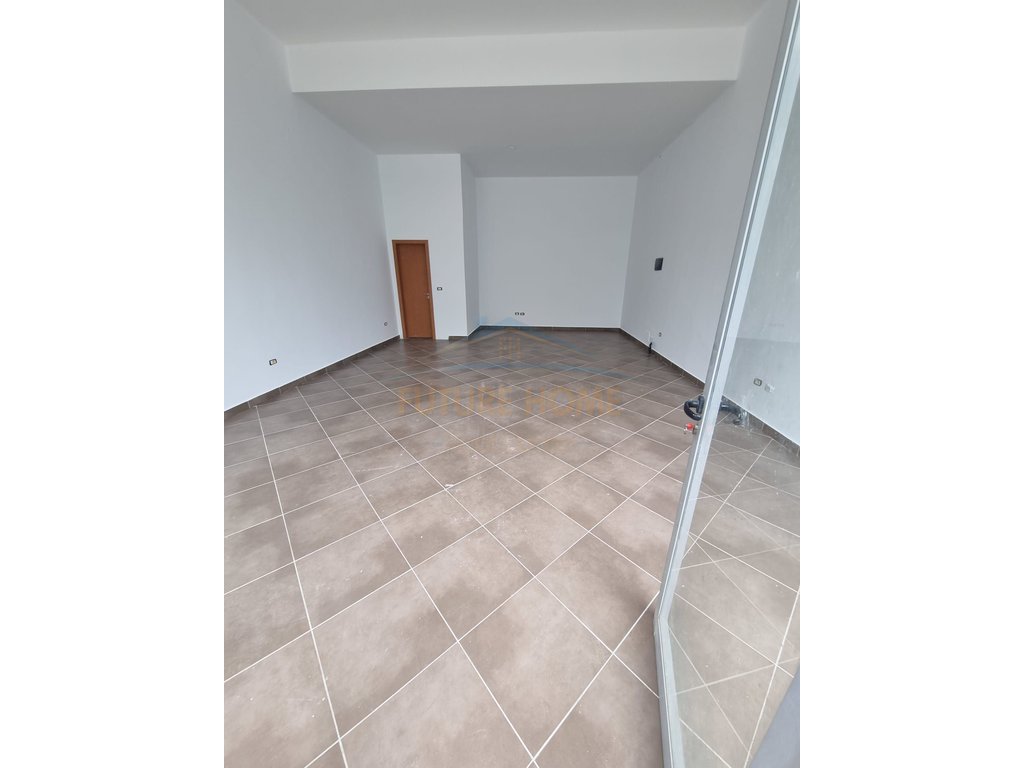 Rent, Business Environment, Astir, Tirana