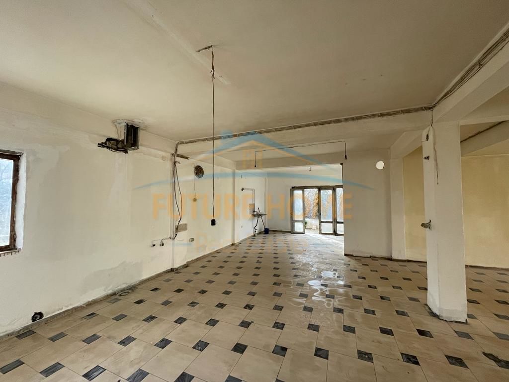 For sale, 2-storey villa, Lagjia 15, Korça.