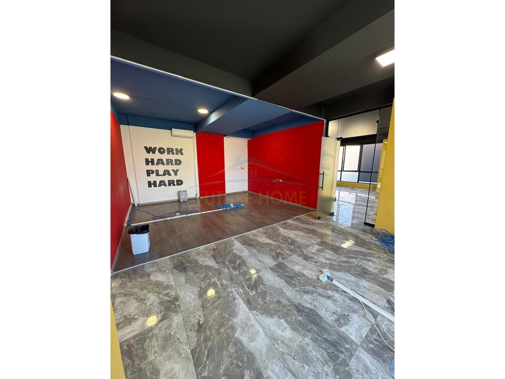 Qera, Ambient Biznesi, Rezidenca Future Home,Unaza e Re, Tirane.