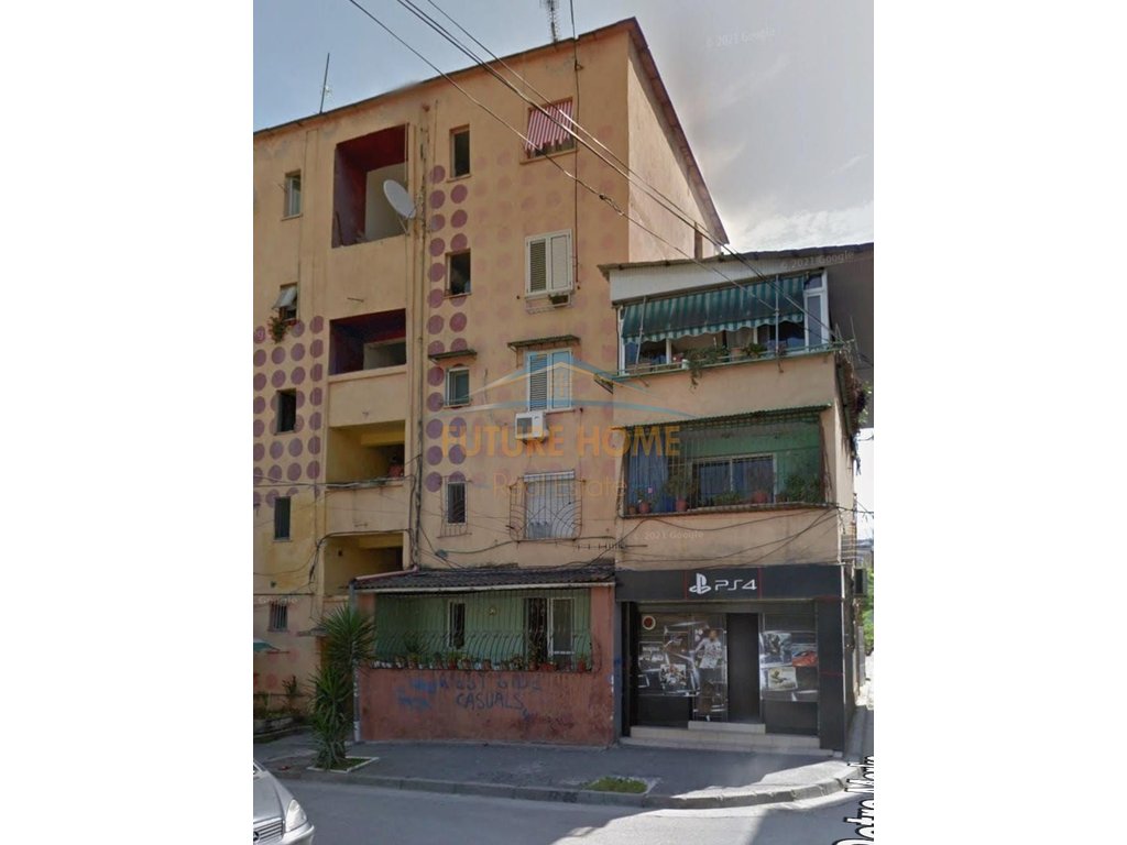 Qera, Ambient Biznesi, Rruga "Asim Vokshi" , Tiranë.