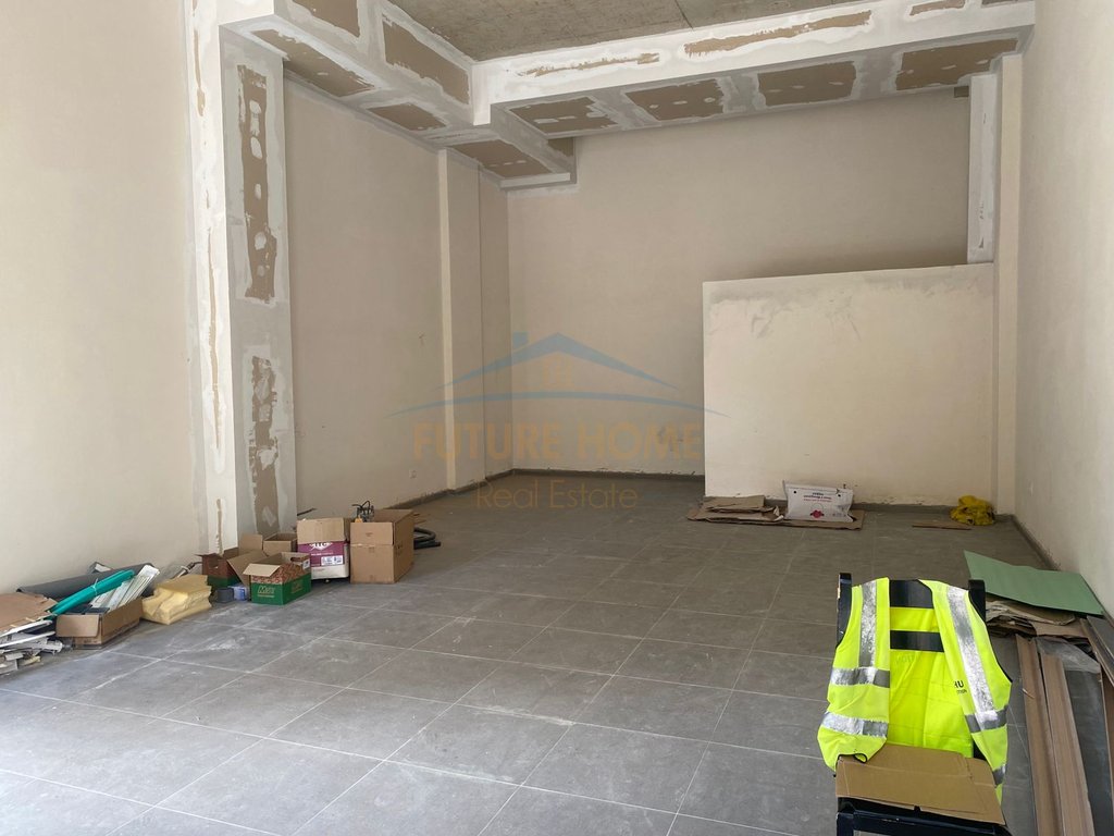 Rent, Business Environment, Dibra Street, Tirana