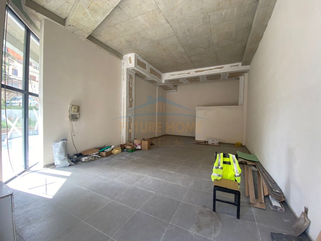 Rent, Business Environment, Dibra Street, Tirana