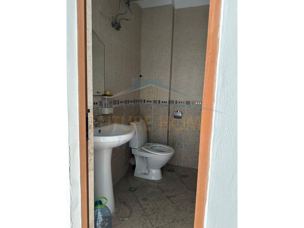 For rent, Business Environment, Vllazën Huta Street, Tirana.