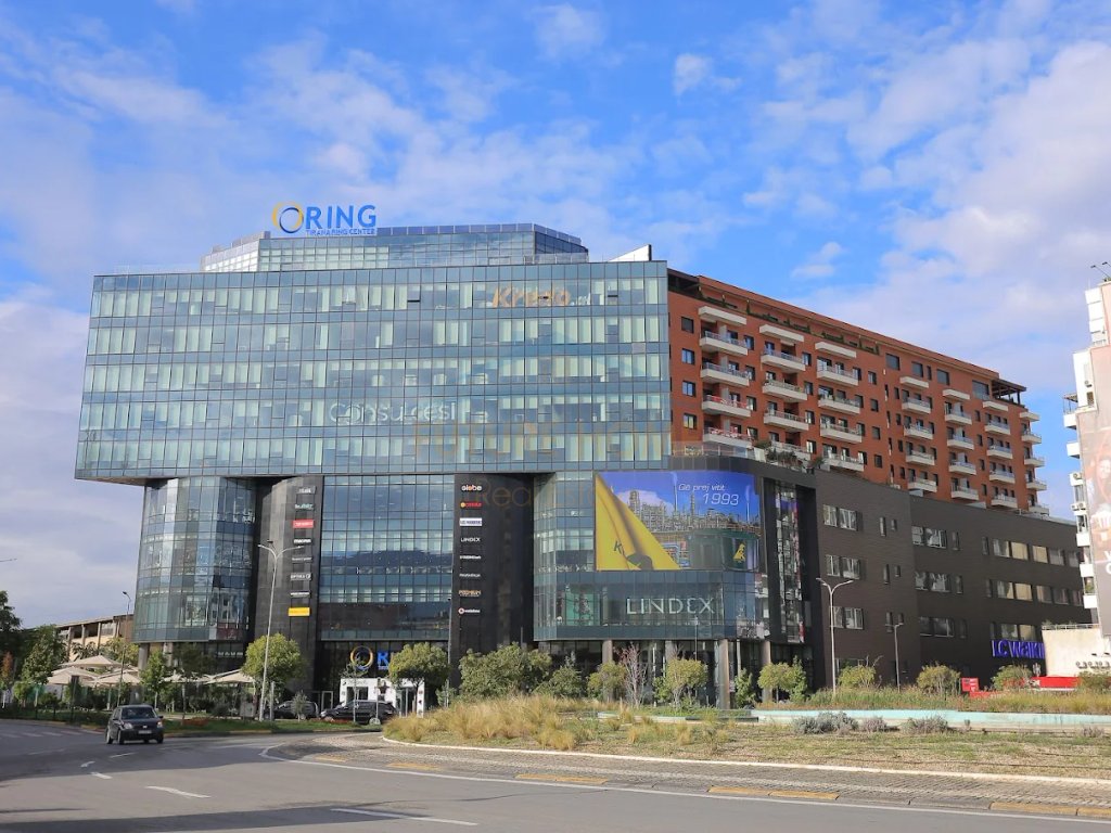 Qera, Business Environment, Tirana Ring Center, Zogu I Zi, Tirana