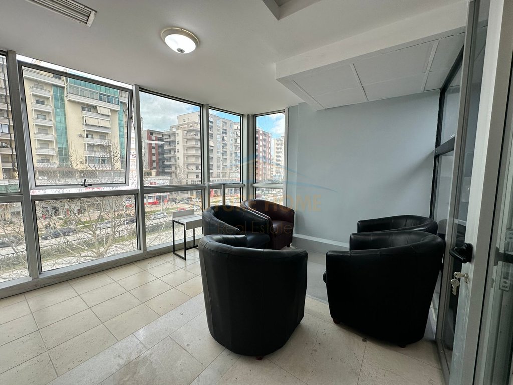 Rental, Business Environment, Trans-Balkan, Vlore