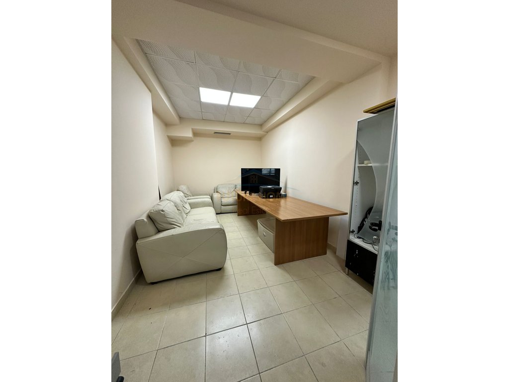 Rental, Business Environment, Trans-Balkan, Vlore