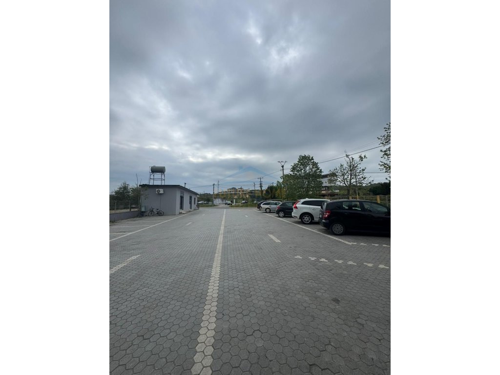 Lease, Business Environment, Xhafzotaj, Shijak