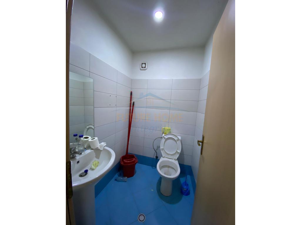 Qera, Business Environment, Yzberisht, Tirana.