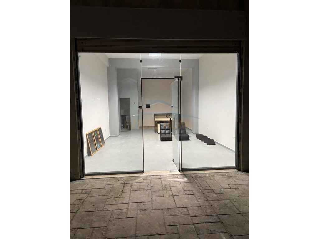 Rent, Business Environment, Yzberisht.