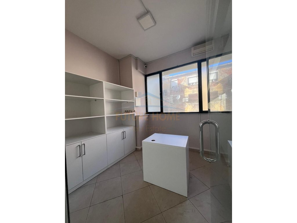 Rent, Business Environment, 21 December, Tirana