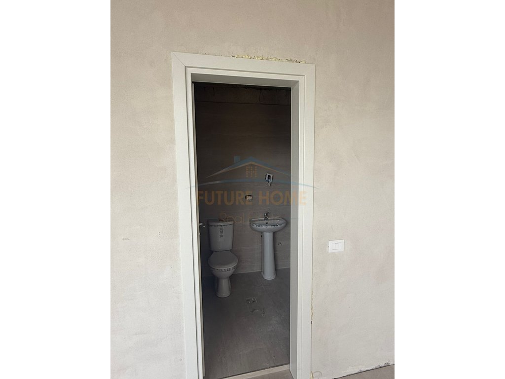 Rent, Business Environment, Jordan Misja, Tirana
