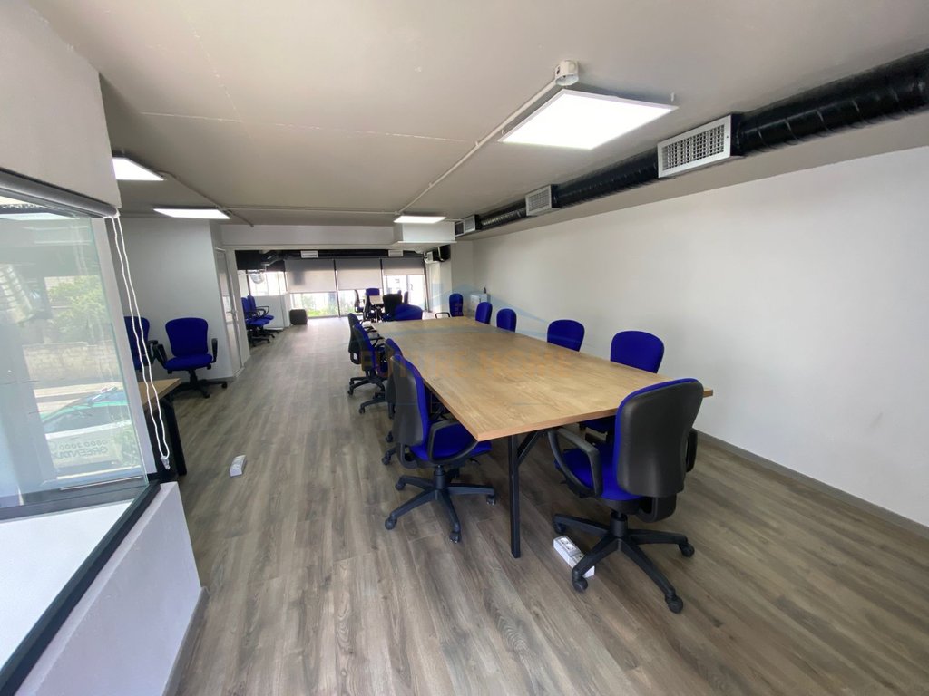 Rent, Business premises at Marga Residence 1, Jordan Misja Street, Tirana.