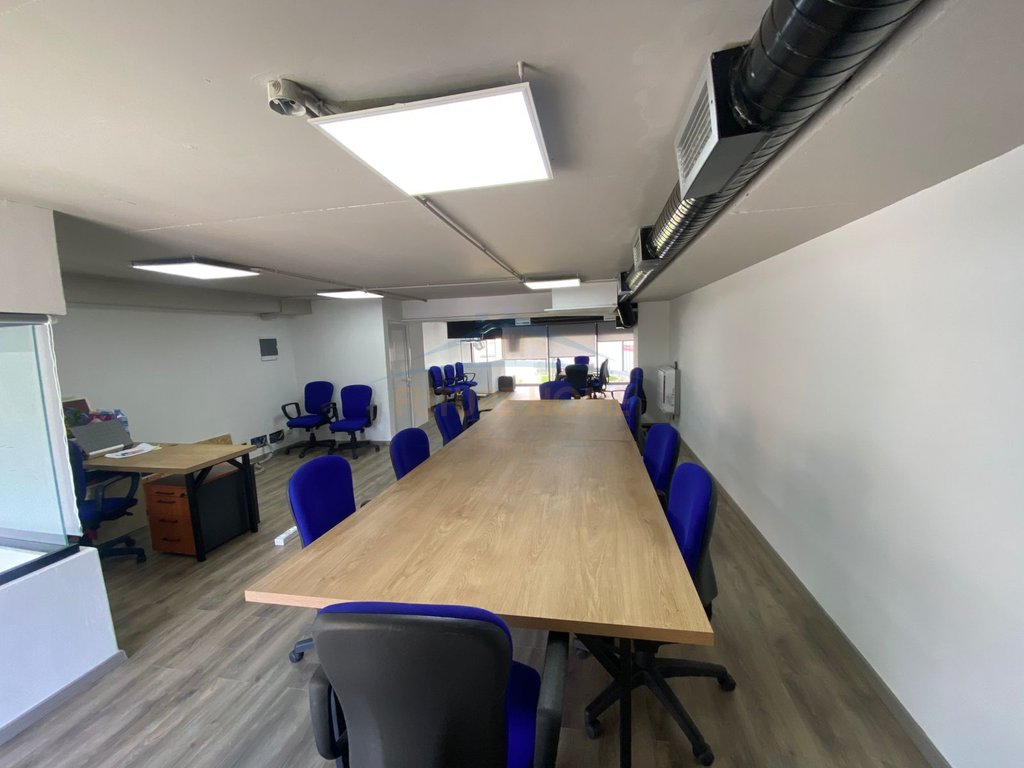Rent, Business premises at Marga Residence 1, Jordan Misja Street, Tirana.