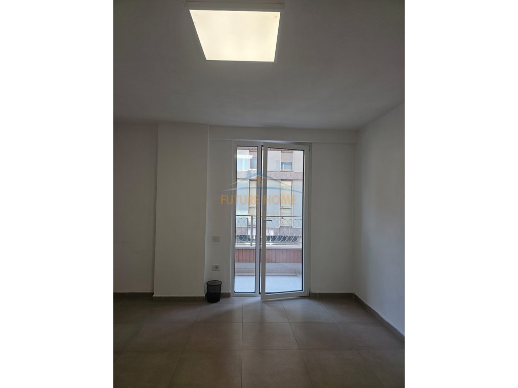 Rent, Office space, near RTSH, Tirana.