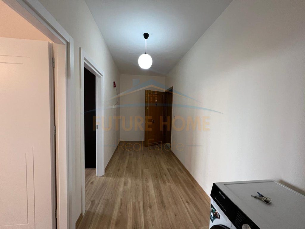 Qera,Apartament 1+1, Fresk