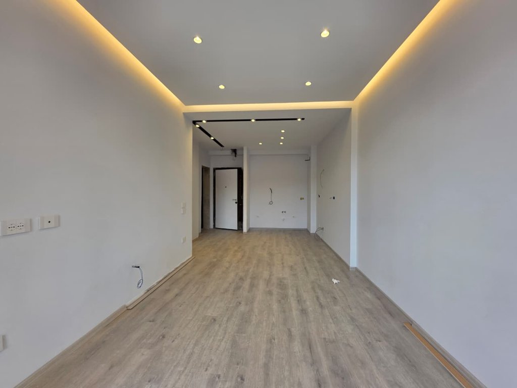 Qera , Apartament 1+1, Kompleksi Golden Park, Tirane