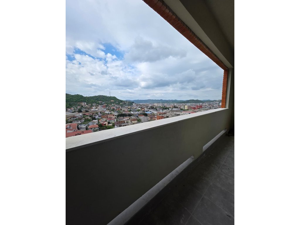 Qera , Apartament 1+1, Kompleksi Golden Park, Tirane