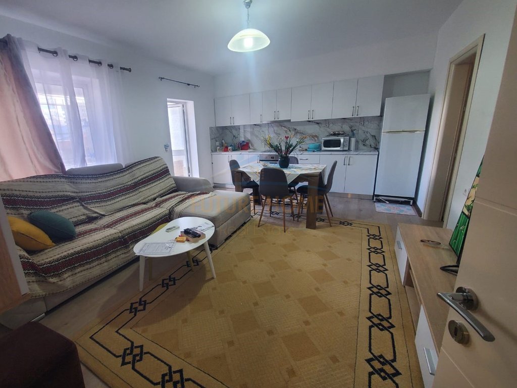 For sale, 2+1 Apartment, Neighborhood 4, Pogradec