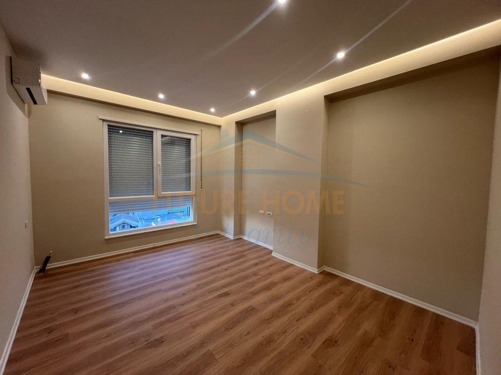 Rent, 1+1 Apartment for living and office, Brryli, Tirana.